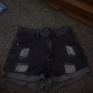 Teen Girls jean shorts size small US 4 gray and black